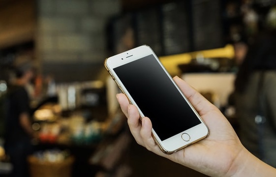 Enable DFU mode in iPhone 6s or earlier
