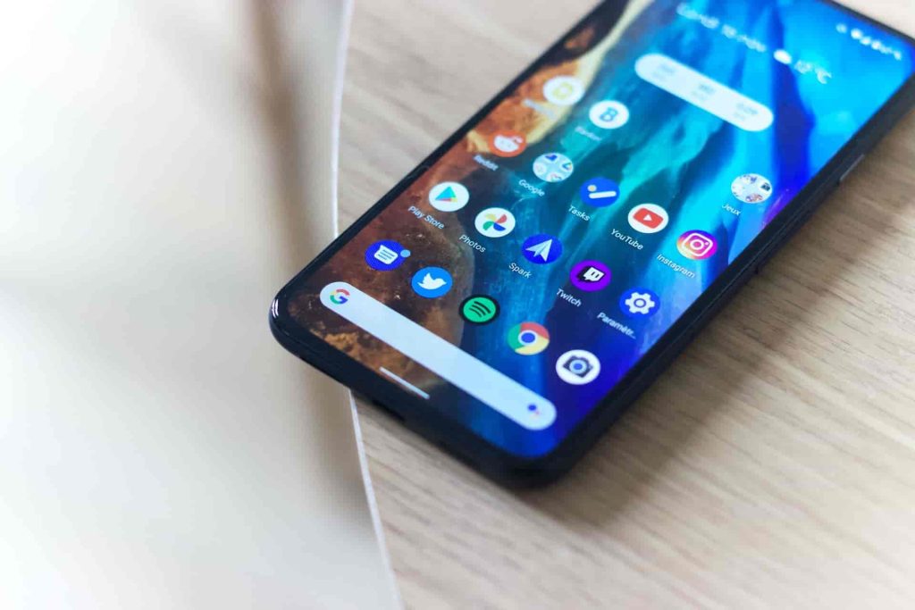 Use a new Android launcher app