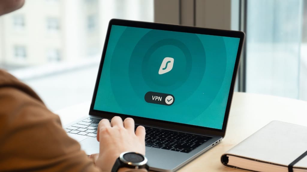 Browse web anonymously