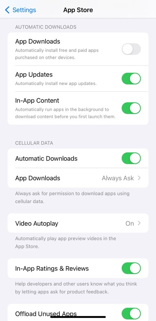 Enable automatic updates for WhatsApp on iPhone